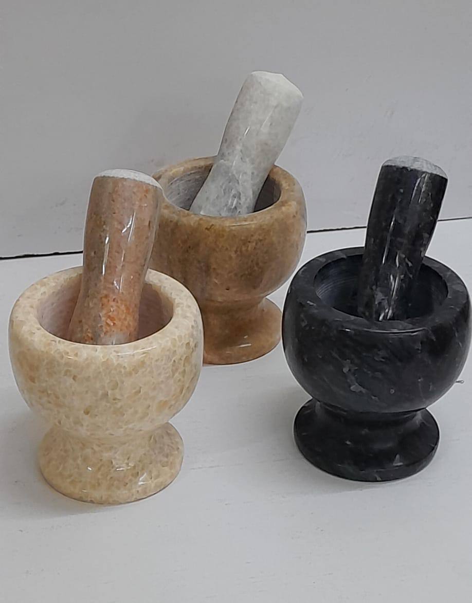 Manual STONE grinder//CRUSHING mortal and pestle