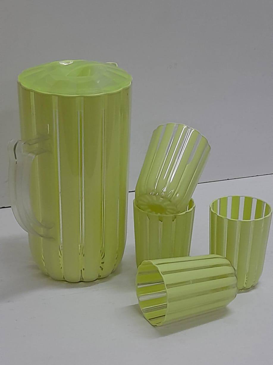 Coloured 4L Melamine water set