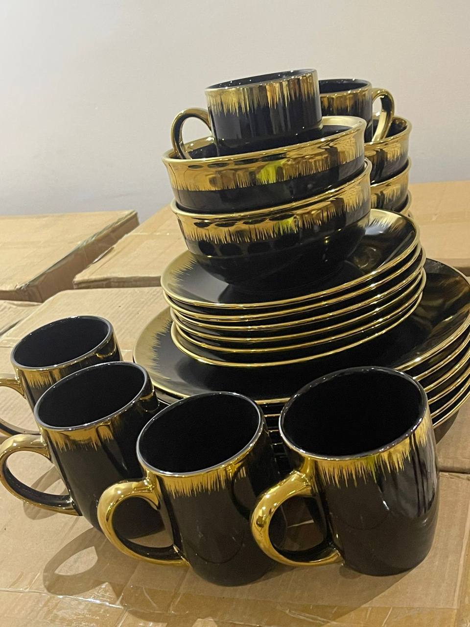 BLACK GOLD 24 PCs set