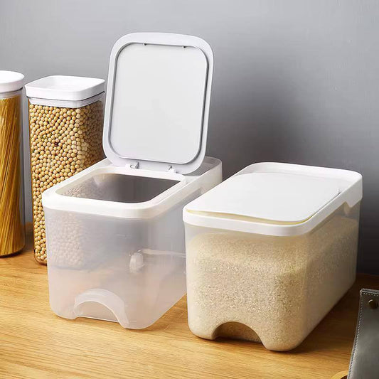 5KG Rice Bucket Insect Proof Moisture Proof Rice Grain Storage Box with Lid Transparent .