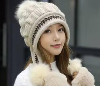 Women's Fleece-Lined and Thickened KnitPullover Hat Outdoor Windproof Warm Style Headwear