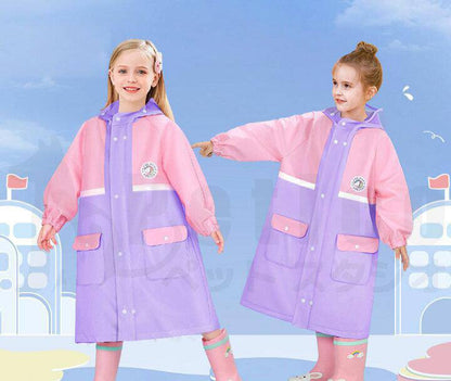 High quality children's raincoat with wide brim hat