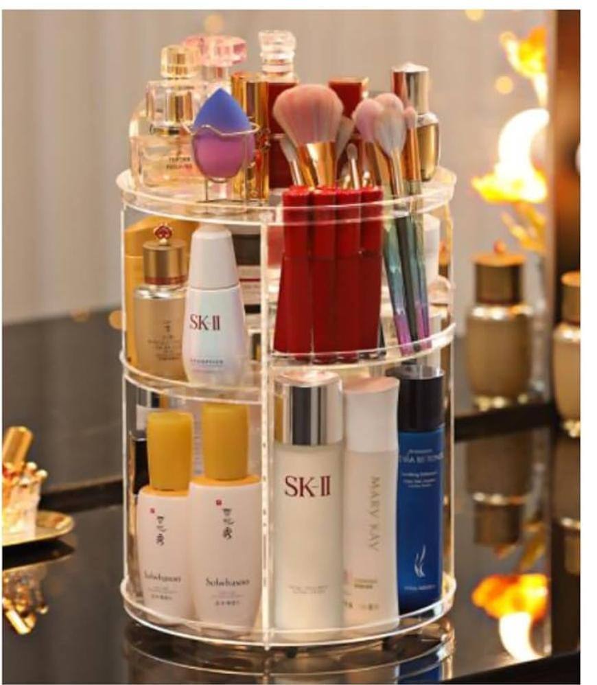 Cosmetic storage box rotatative rack.
Adequate Capacity.