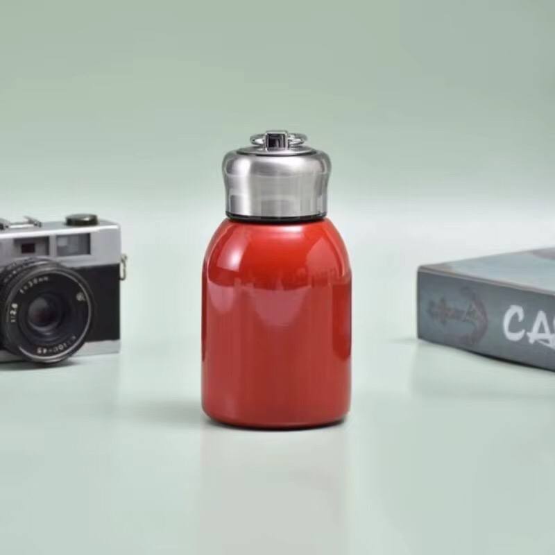 Cute 320ml Small Kids insulated leak proof thermal milk pot