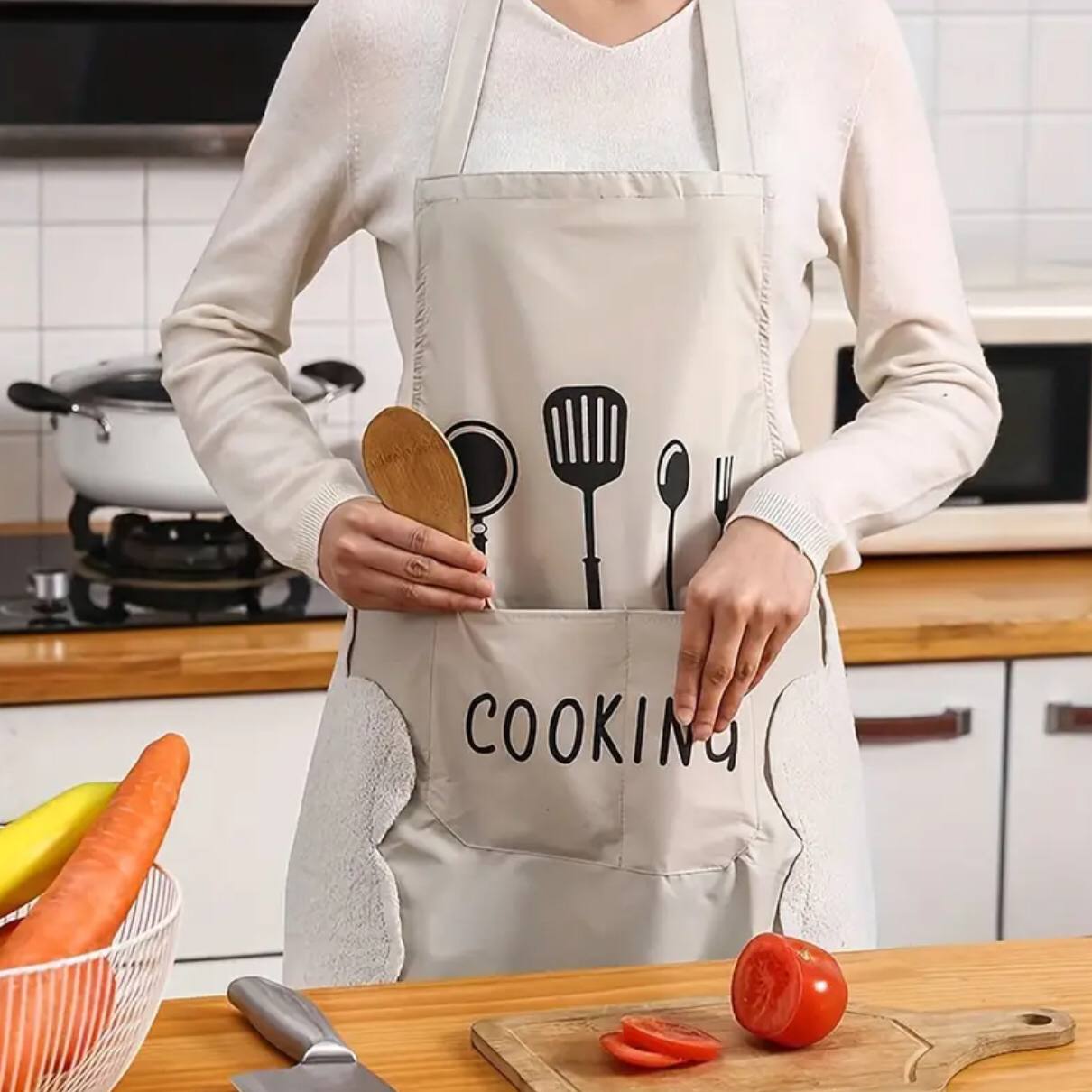 Kitchen Apron with Hand Wipe Pocket.