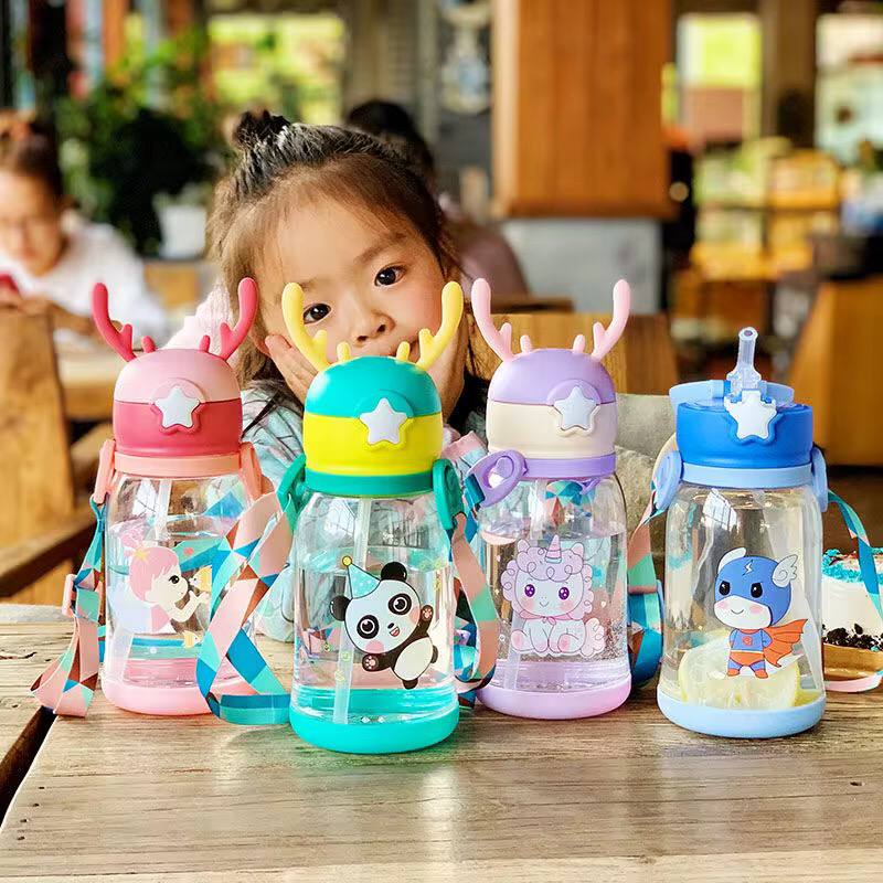 Cute Cartoon Horn Shape Sipper Bottle for Kids