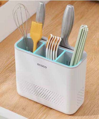 Multi functional kitchen cutlery