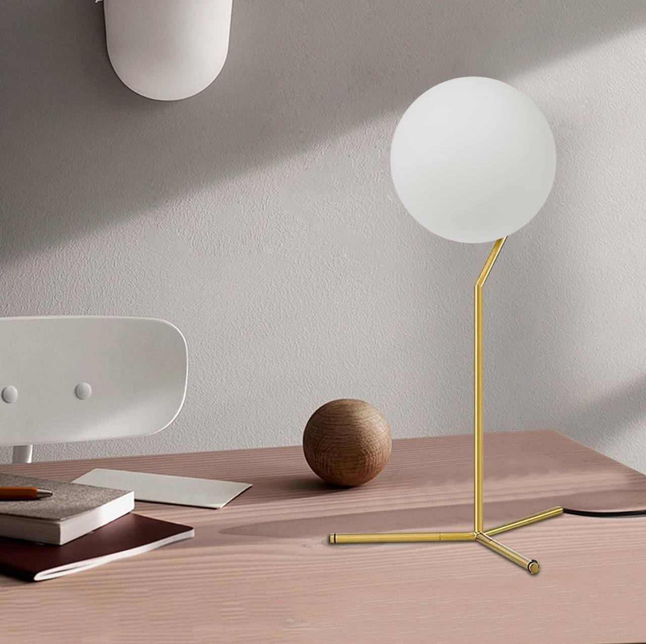 Luxury Creative Ball Glass Table Lamp