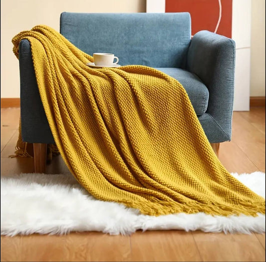 Knitted fleece blankets