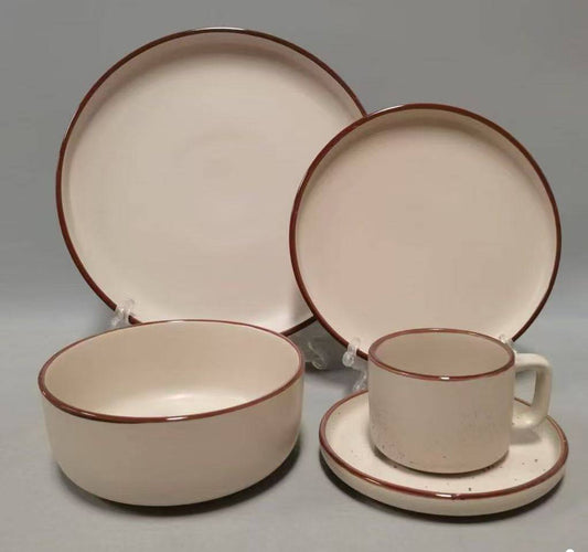 Ceramic dinner set
