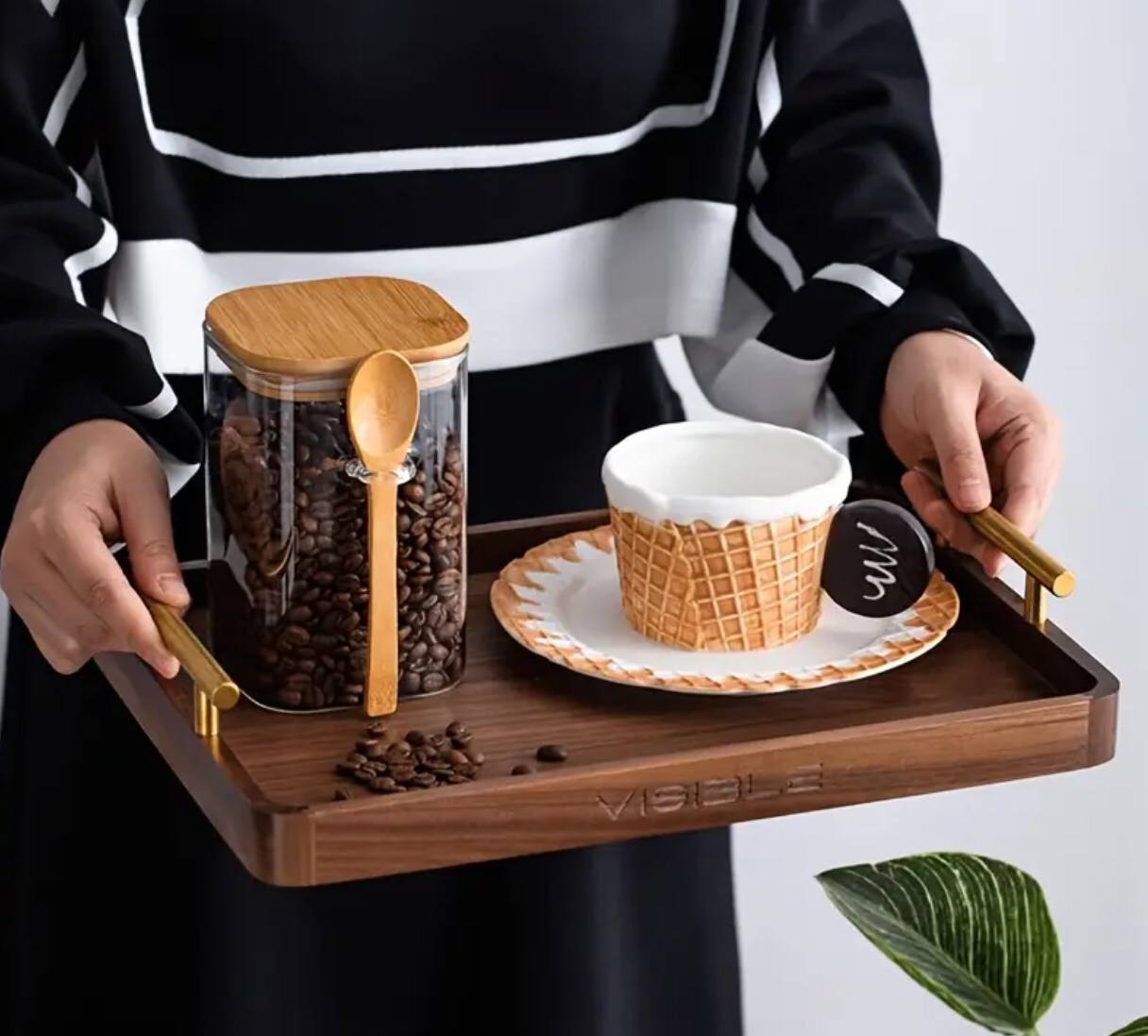Glass  jar with Bamboo lid & spoon