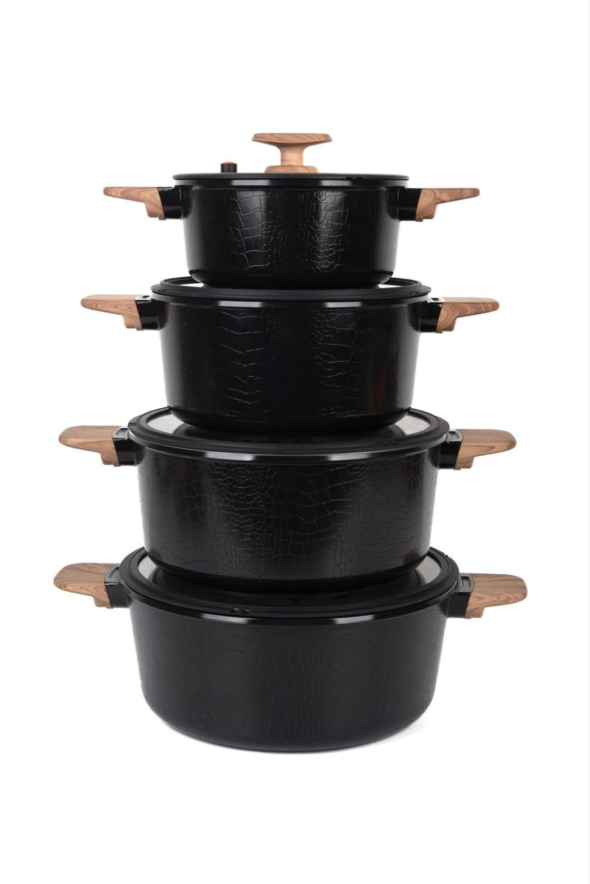 MGC Premium Crocodile Series Ceramic pots.