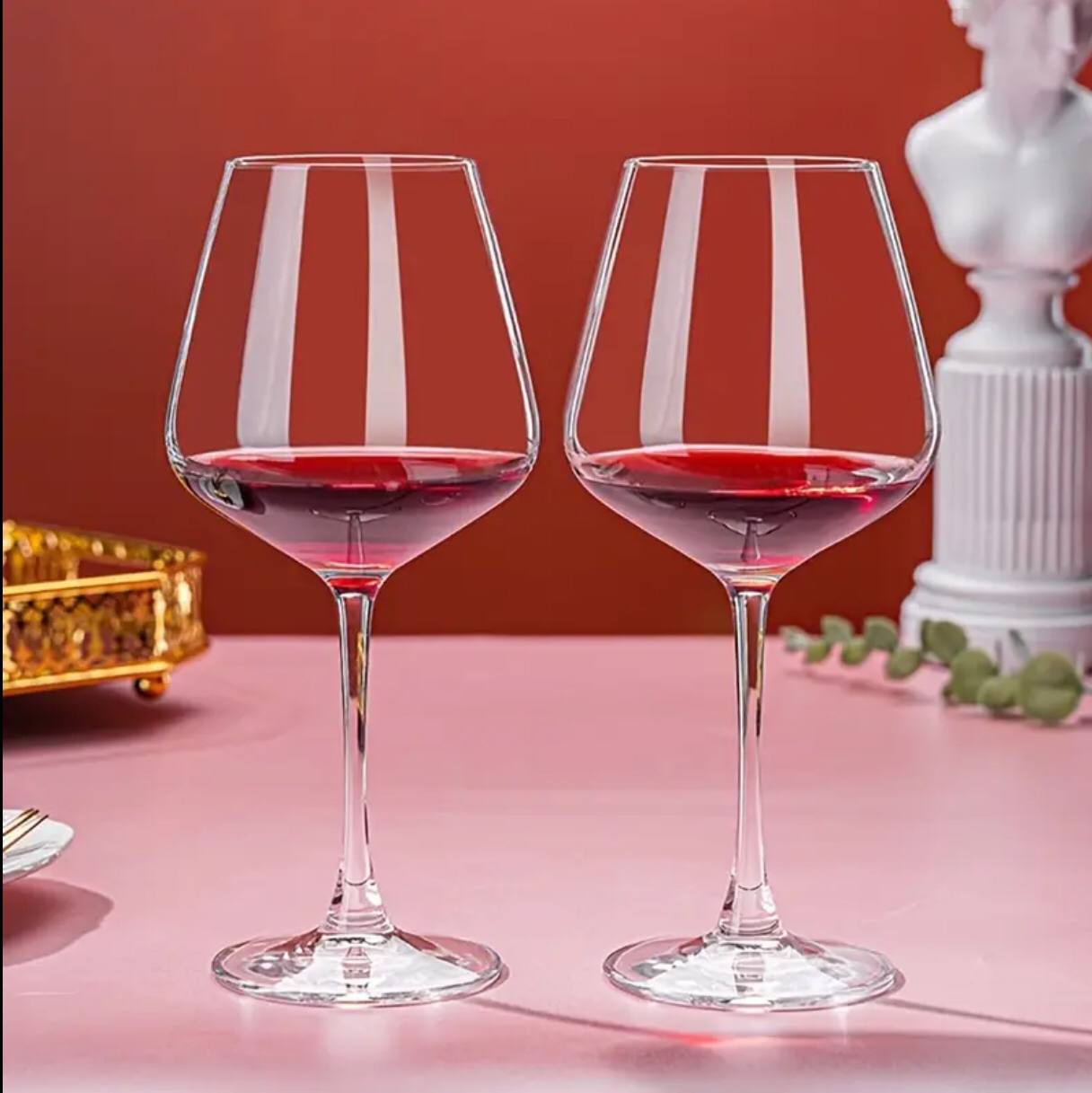 2pc Medium Capacity  Crystal Wine Glass.