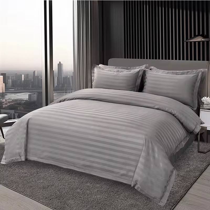 Stripped duvet cover with