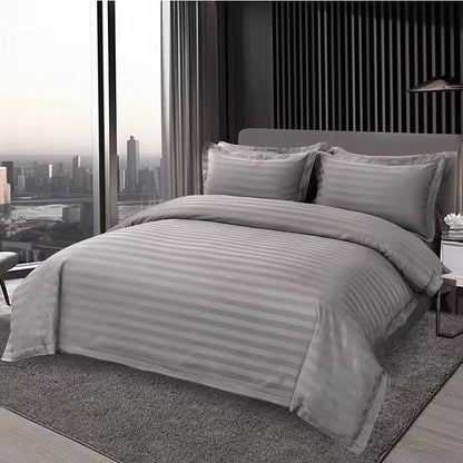 Stripped duvet cover with