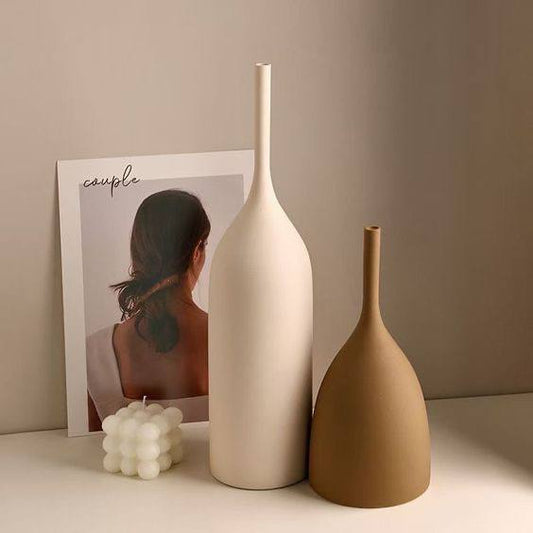 Luxury 2pc Vintage brushed decor vases