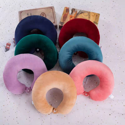 U-shaped neck pillow.
