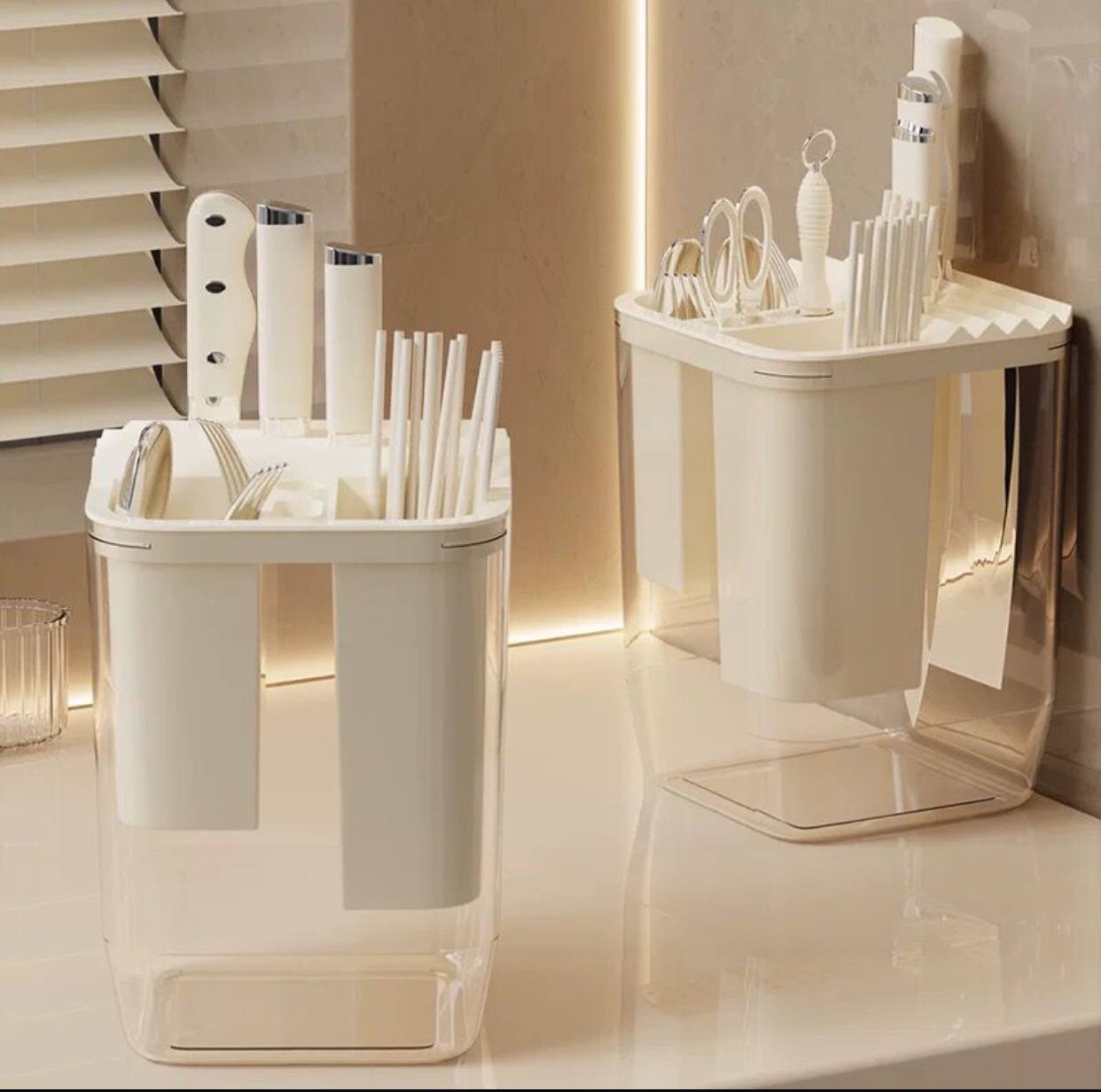 Cutlery organizer