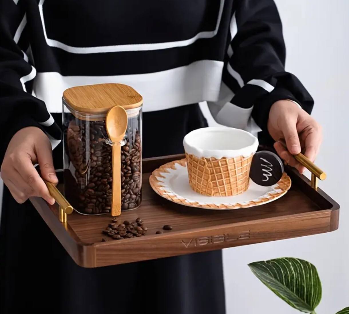 Glass  jar with Bamboo lid & spoon