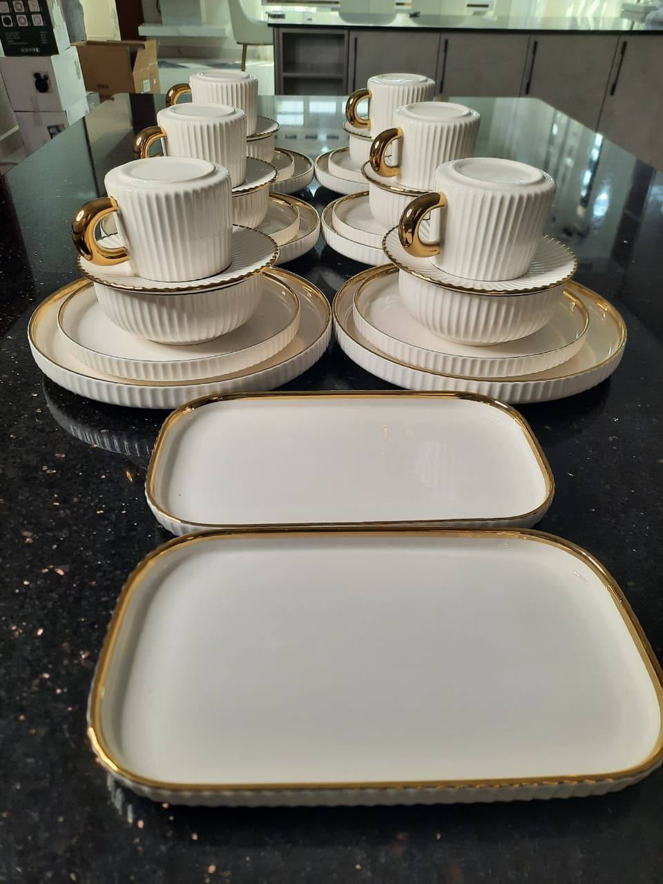 Elegant  European Porcelain Dinner set