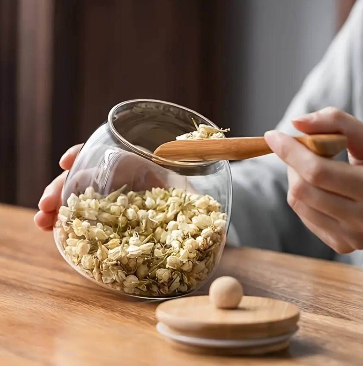Glass storage containers /canisters
With Bamboo lid