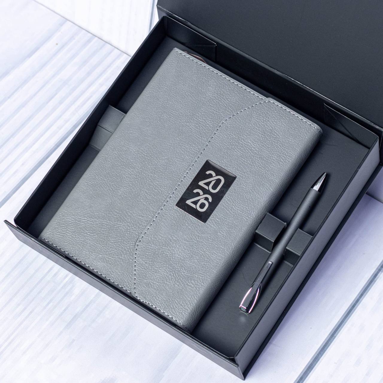 2026 BRANDED DIARIES WITH AN EXECUTIVE PEN