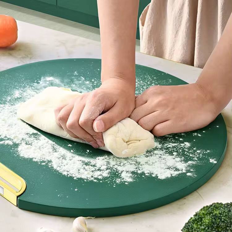 Mildew chopping  board