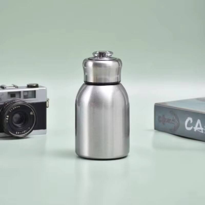 Cute 320ml Small Kids insulated leak proof thermal milk pot