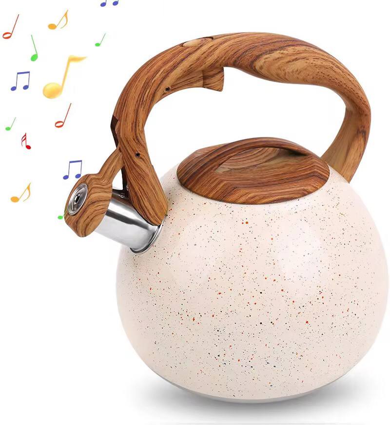 Whistling kettle