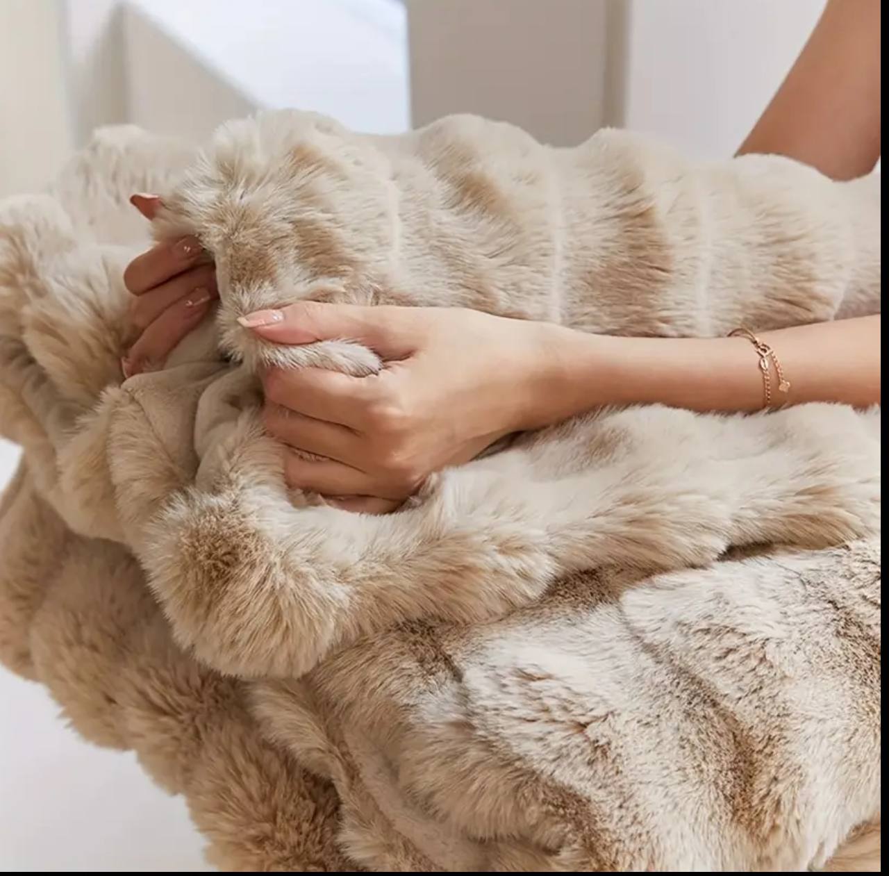 Premium quality Soft Bubble Winter Throw Blanket 180*200cm (6*6)