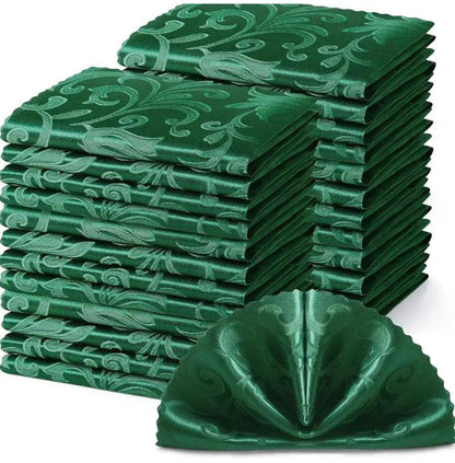 Themed dinning napkins 
Red
Green 
White