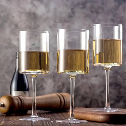 Champagne Flutes
A pair.