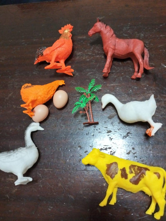 CBC Learning Farm Animals Adventure Set of 6 Animal Toy Figures