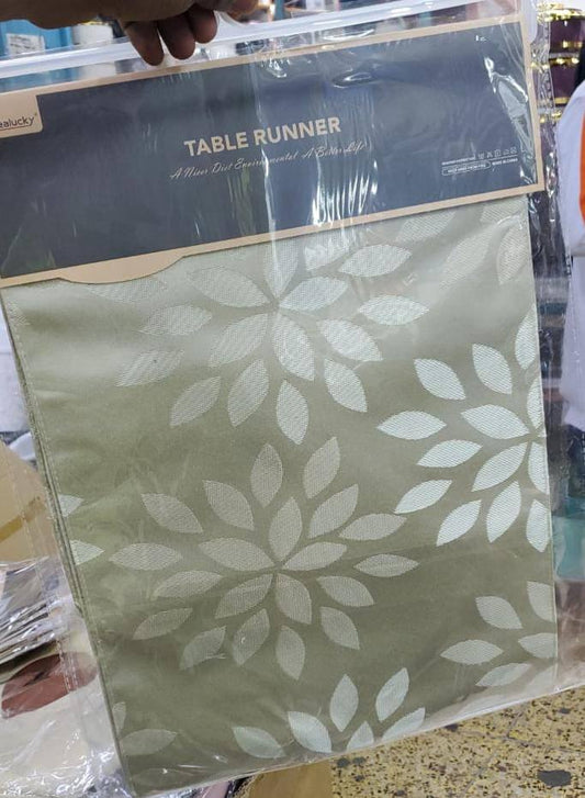 Simple elegant rectangular table runners
