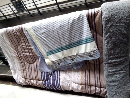 Curtain woolen duvets.