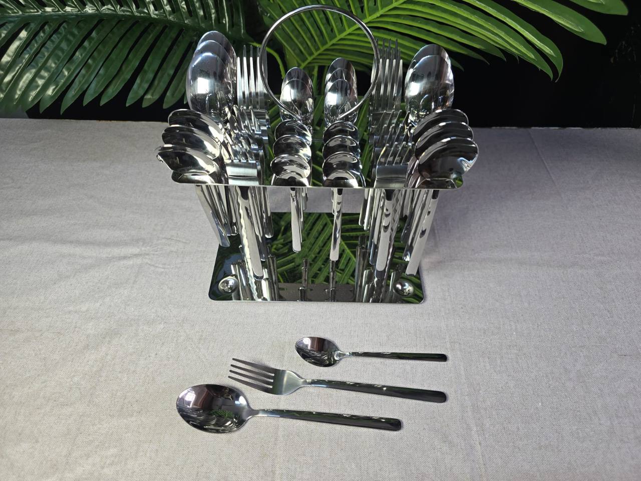 36pcs Gold Cutlery Set with Unique Stand