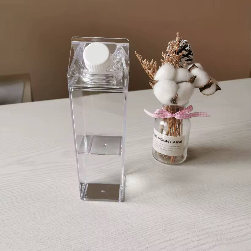 1L acrylic fridge bottle