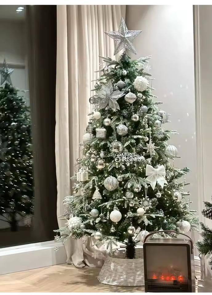 PREMIUM PVC PRELIT CHRISTMAS TREE
high quality with 3000 leaves