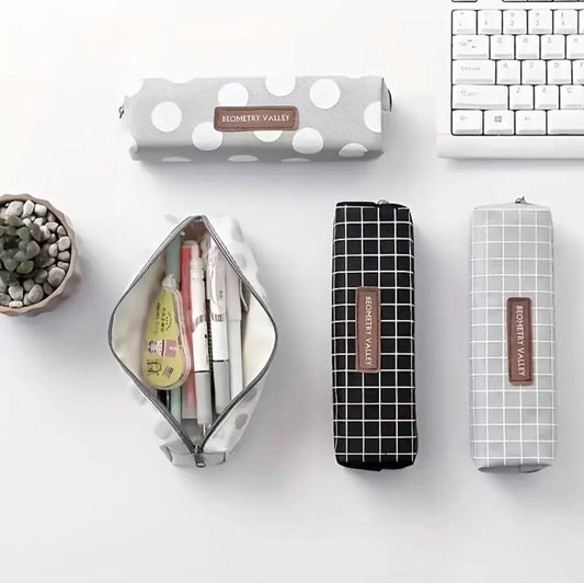 Pencil pouch/geometry pouch