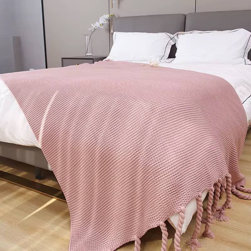 Supper Soft Knitted Throw Blankets With Tassels