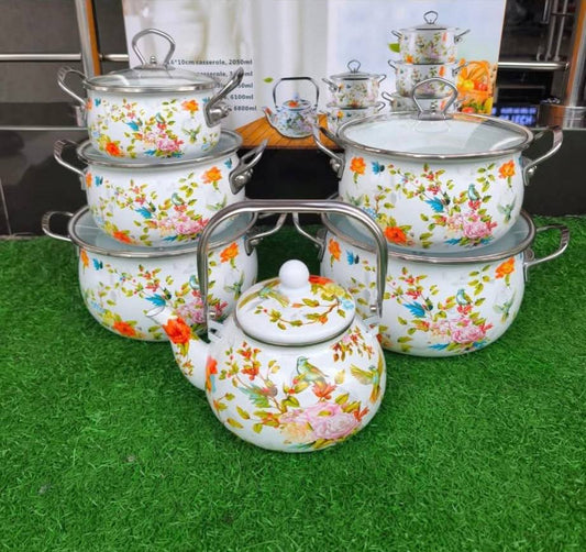 Enamel cookware set