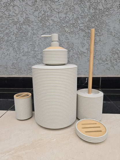 Ruffled 6pcs Bathroom Accessories Set
