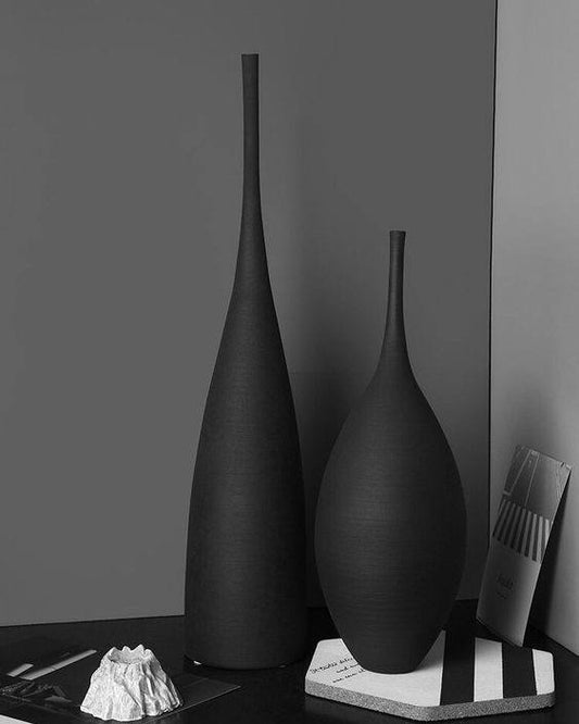 Luxury 2pc black brushed decor vases