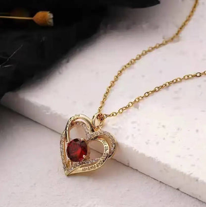 Heart shaped red rose necklace with gift box