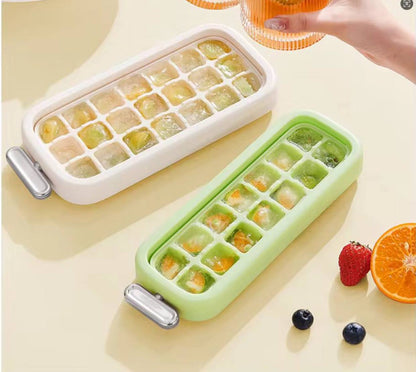 21 grid ice cubes maker with lid and scoop