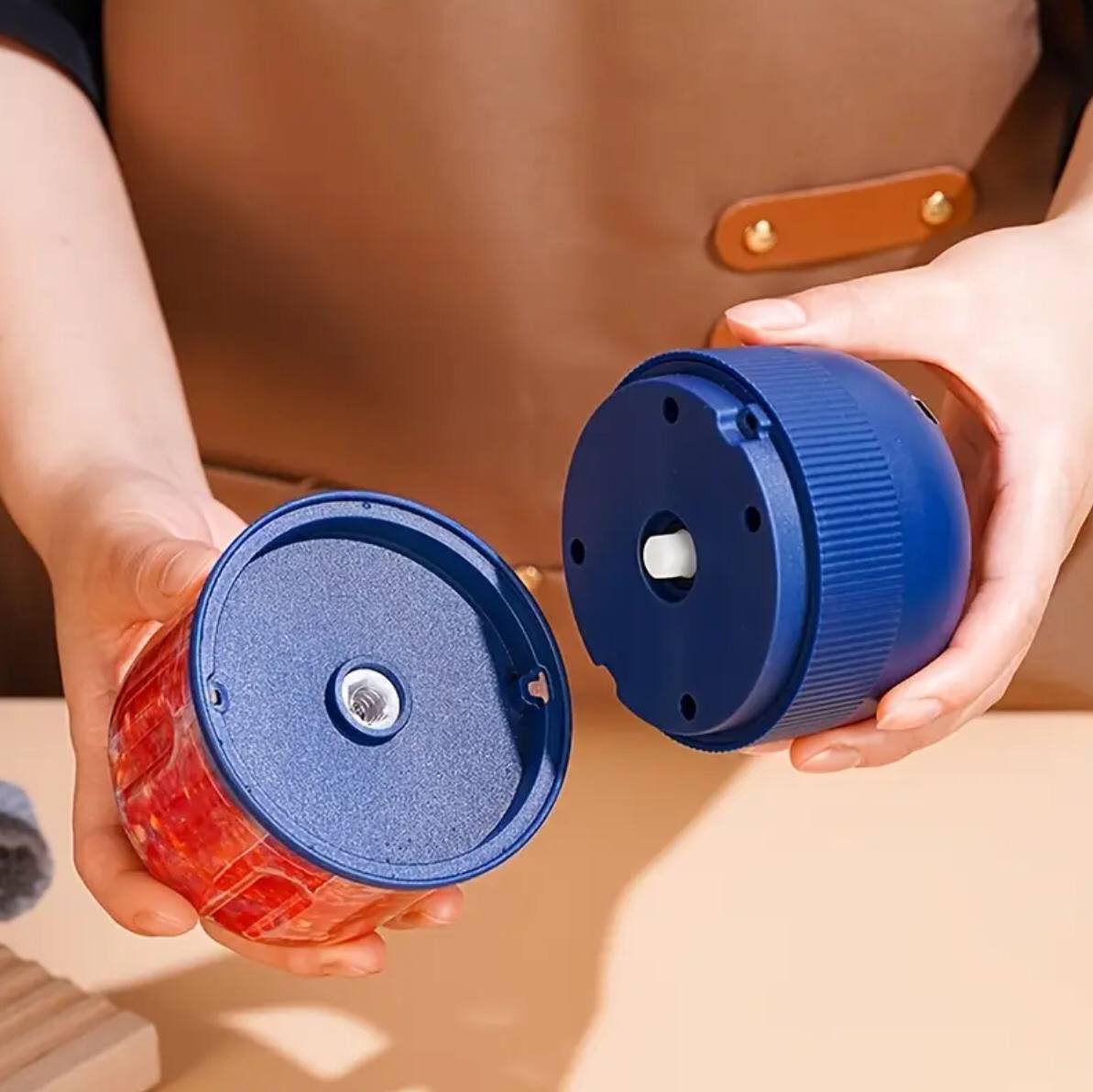 Mini electric garlic chopper/ vegetable Cutter