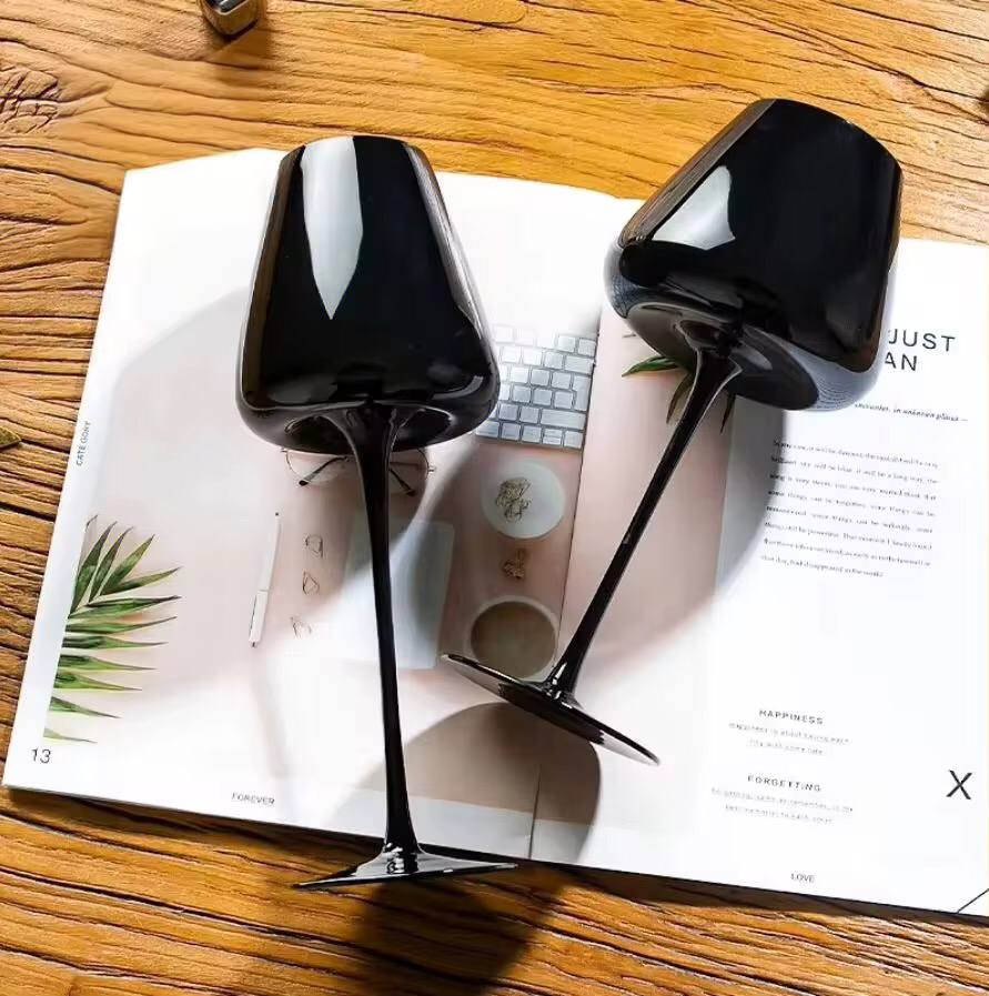 Premium quality long stem Black wine glasses.