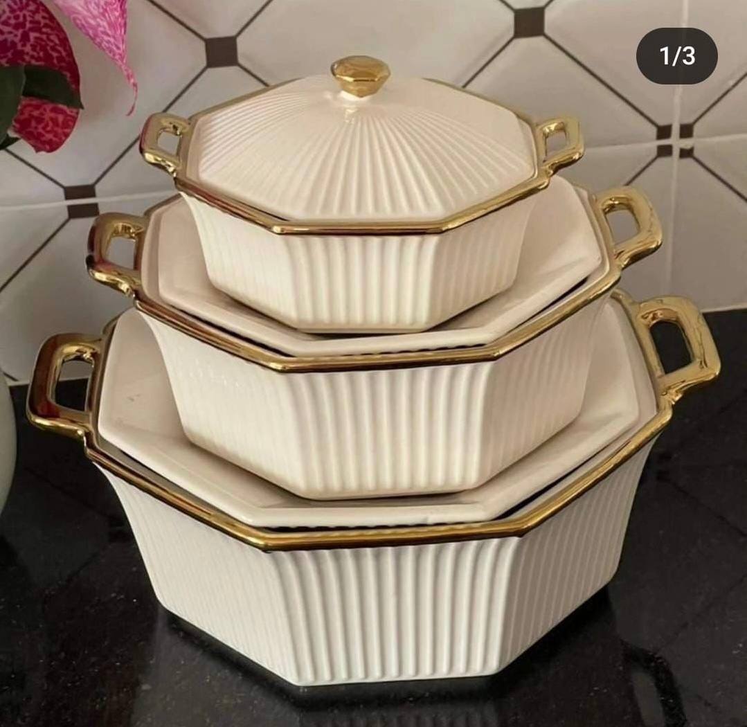 Ridged Serving dishes set