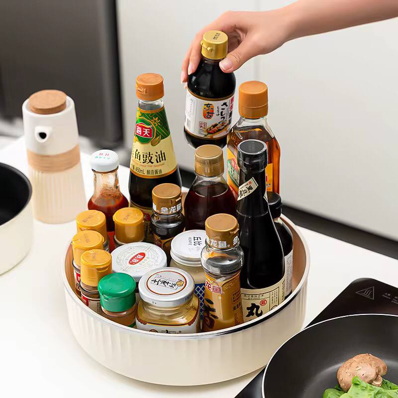 Rotating multifunctional storage rack